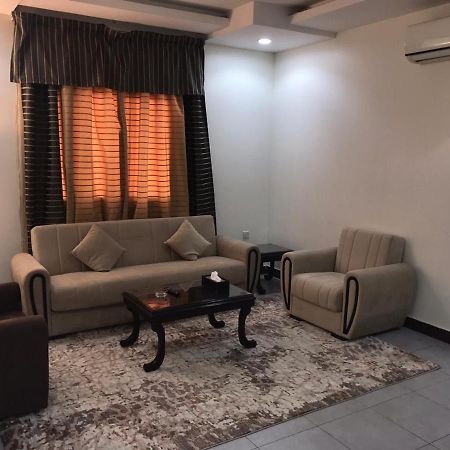 واحة النفل للشقق المخدومة -المصيف Wahat Al Nafil -Almasif- Serviced Apartments Ер-Ріяд Екстер'єр фото