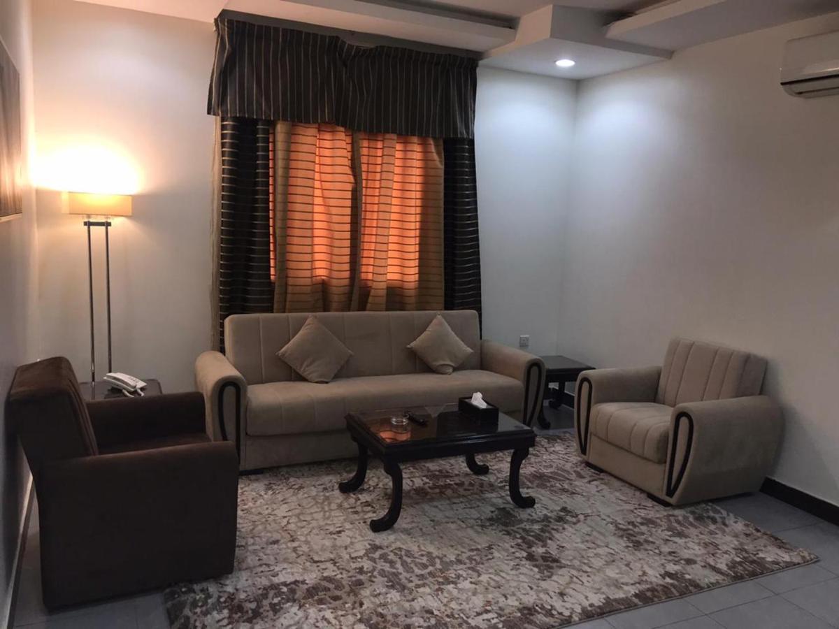 واحة النفل للشقق المخدومة -المصيف Wahat Al Nafil -Almasif- Serviced Apartments Ер-Ріяд Екстер'єр фото