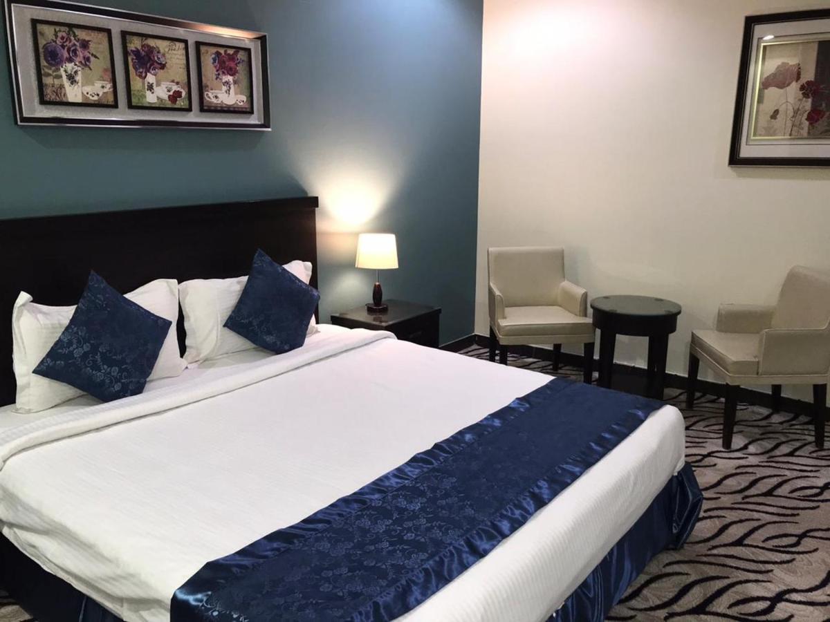 واحة النفل للشقق المخدومة -المصيف Wahat Al Nafil -Almasif- Serviced Apartments Ер-Ріяд Екстер'єр фото