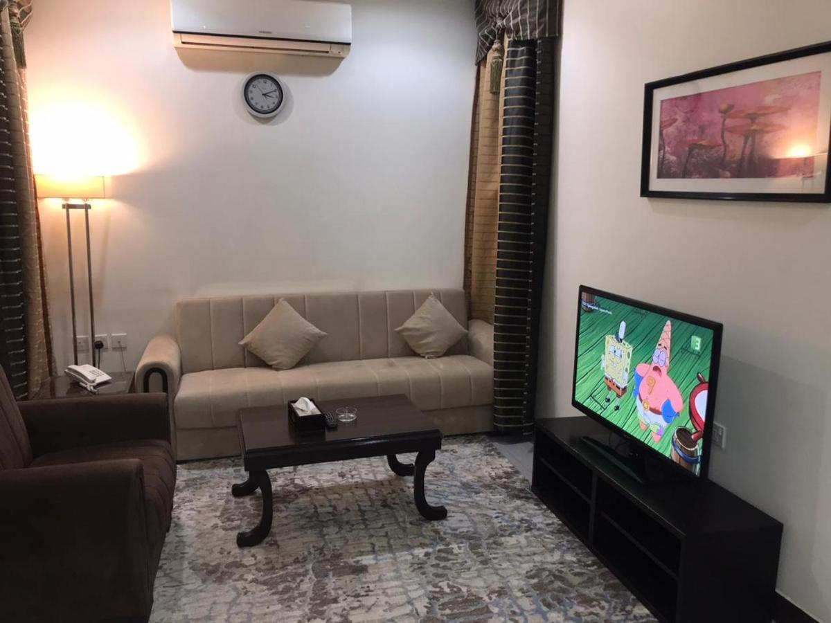 واحة النفل للشقق المخدومة -المصيف Wahat Al Nafil -Almasif- Serviced Apartments Ер-Ріяд Екстер'єр фото