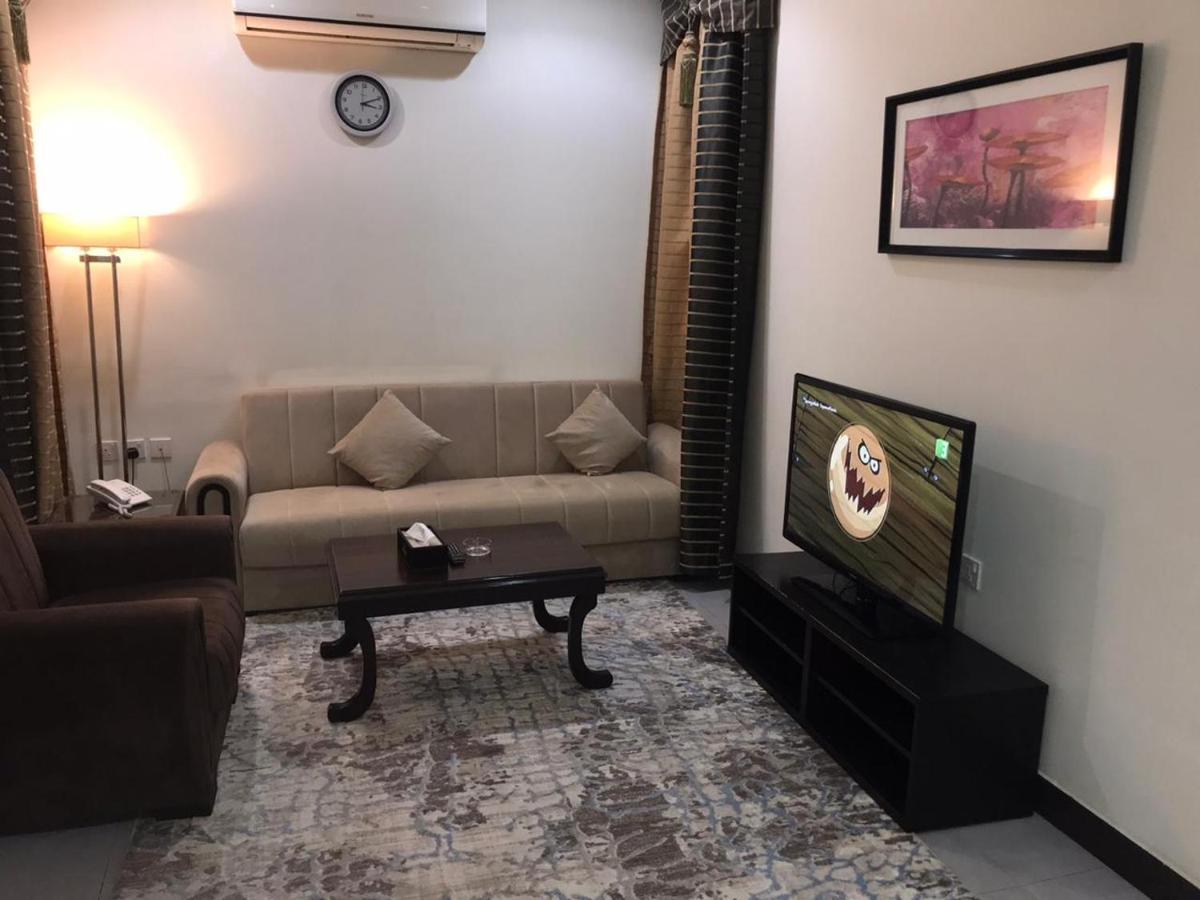 واحة النفل للشقق المخدومة -المصيف Wahat Al Nafil -Almasif- Serviced Apartments Ер-Ріяд Екстер'єр фото